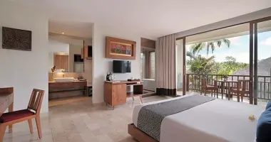 1BR Garden Pool Villa